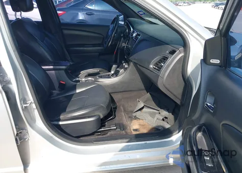 2012 Chrysler 200 Limited from USA, damaged, VIN 1C3CCBCB3CN197190